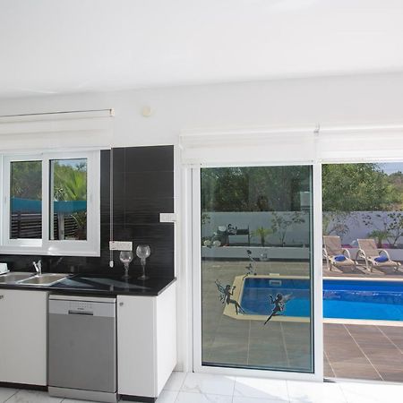 Broadway Villas Πρωταράς Εξωτερικό φωτογραφία
